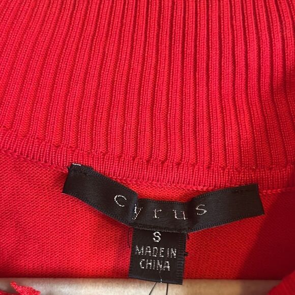 NWT CYRUS KNITS CUTOUT KNIT & Mesh Snowflake Front, Longsleeve Sweater S - Picture 8 of 9